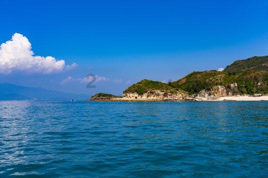 全国39个铁路物流中心全部挂牌成立，加强铁路物流装备创新投用
