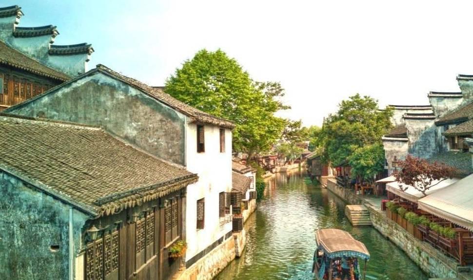女生告诉我住址，让我带8万去找她。我不带钱去找她。行吗？游戏画面
